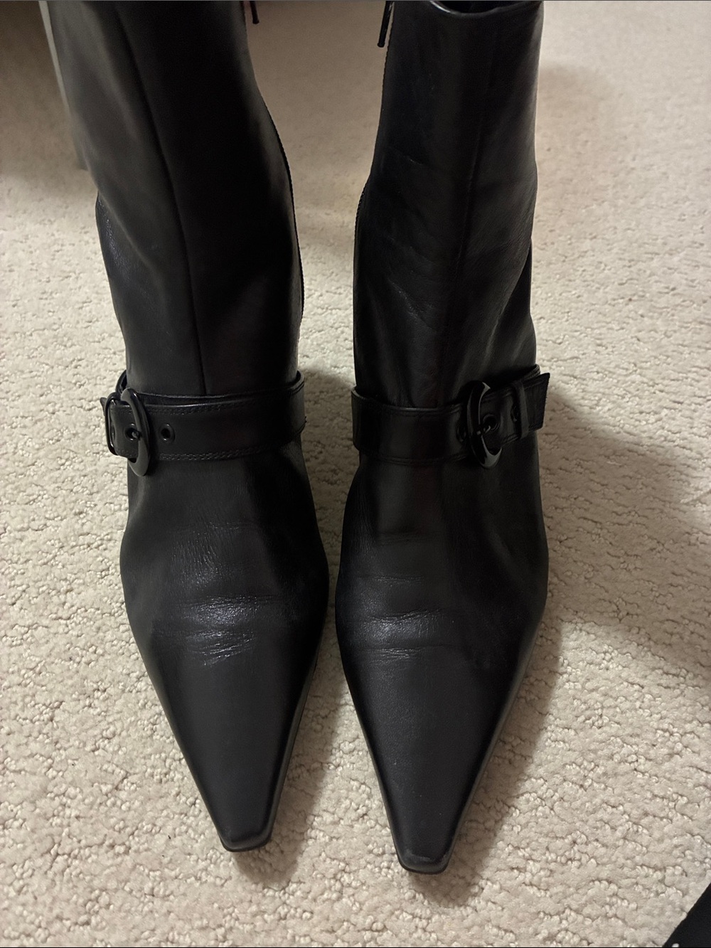 Gianni Bini Black Leather Pointed Toe Buckled Ankle Boots Size 10M 👵MT